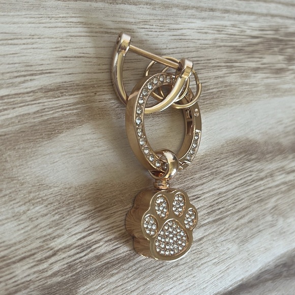 Rhinestone Bear Paw Gold Charm and/or Keychain - Picture 6 of 7